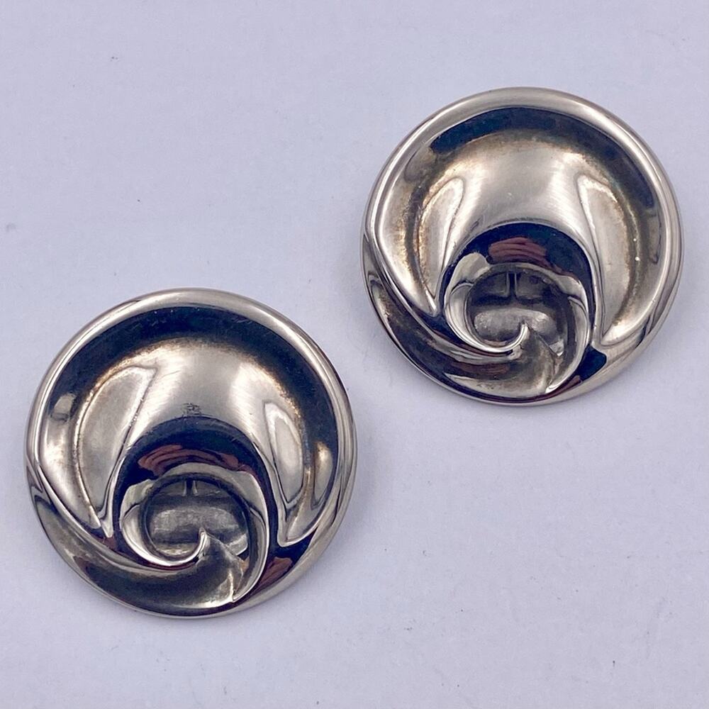 Art Nouveau Revival Style Swirl Circle Clip On Earrings
